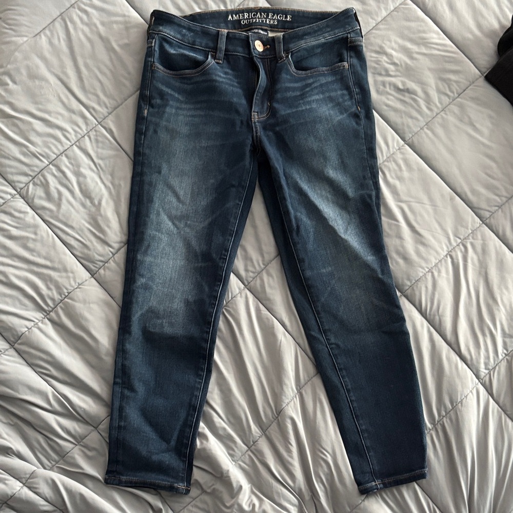 American Eagle Outfitters Women's Dark Blue crop jeggings